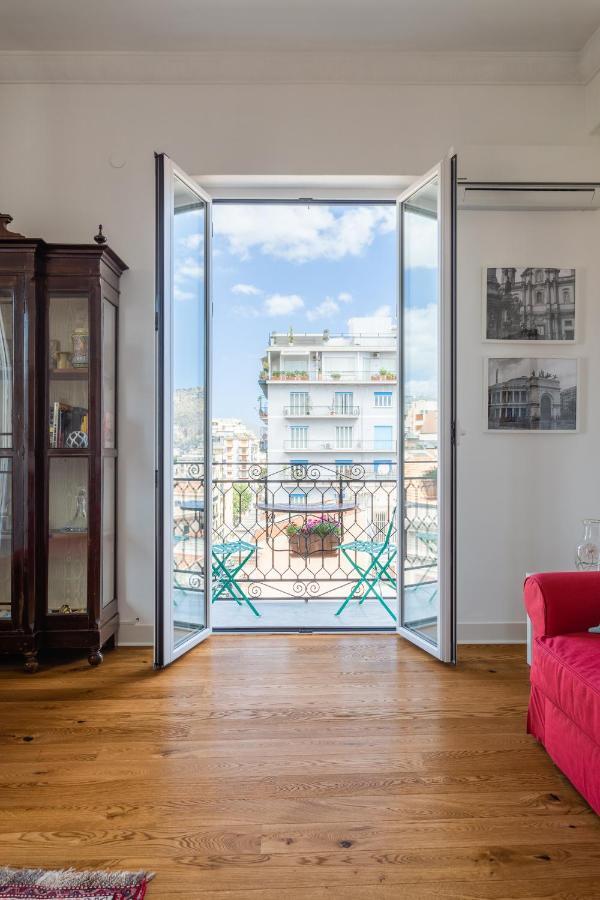 Luxury Apartment * Immo'S House* Palermo Exteriör bild